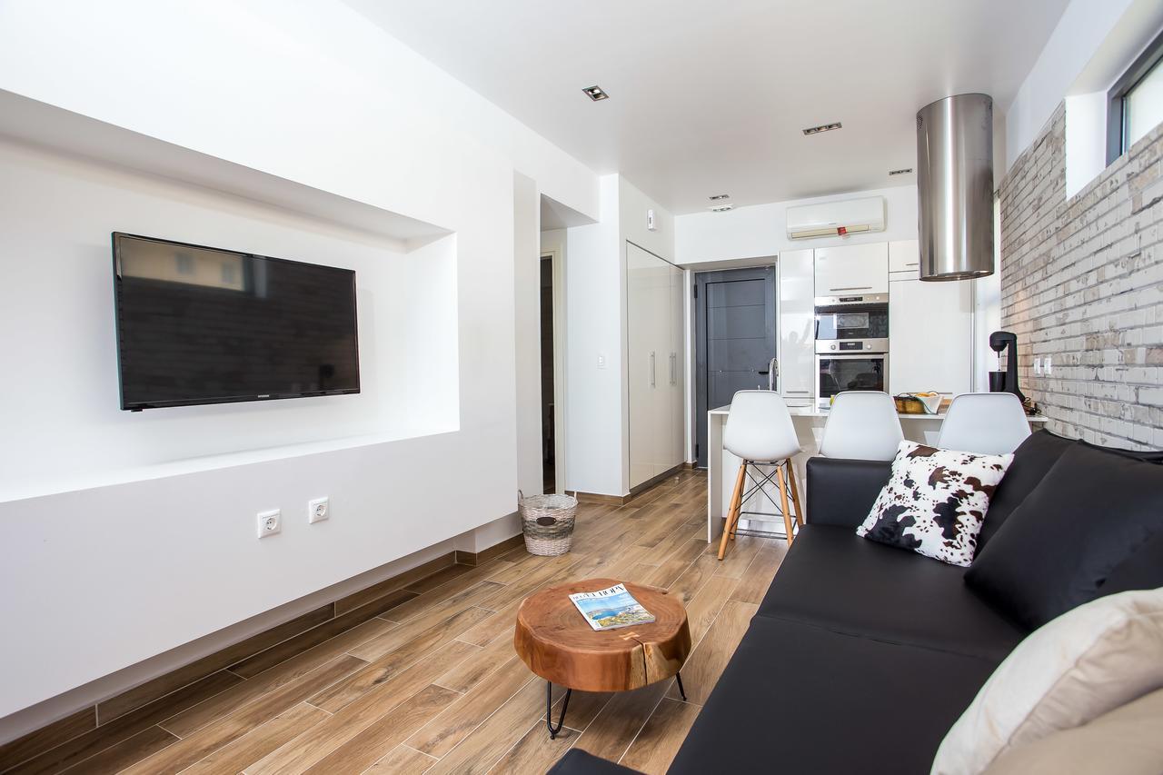 Yianna'S Flat Daire Faliraki Dış mekan fotoğraf